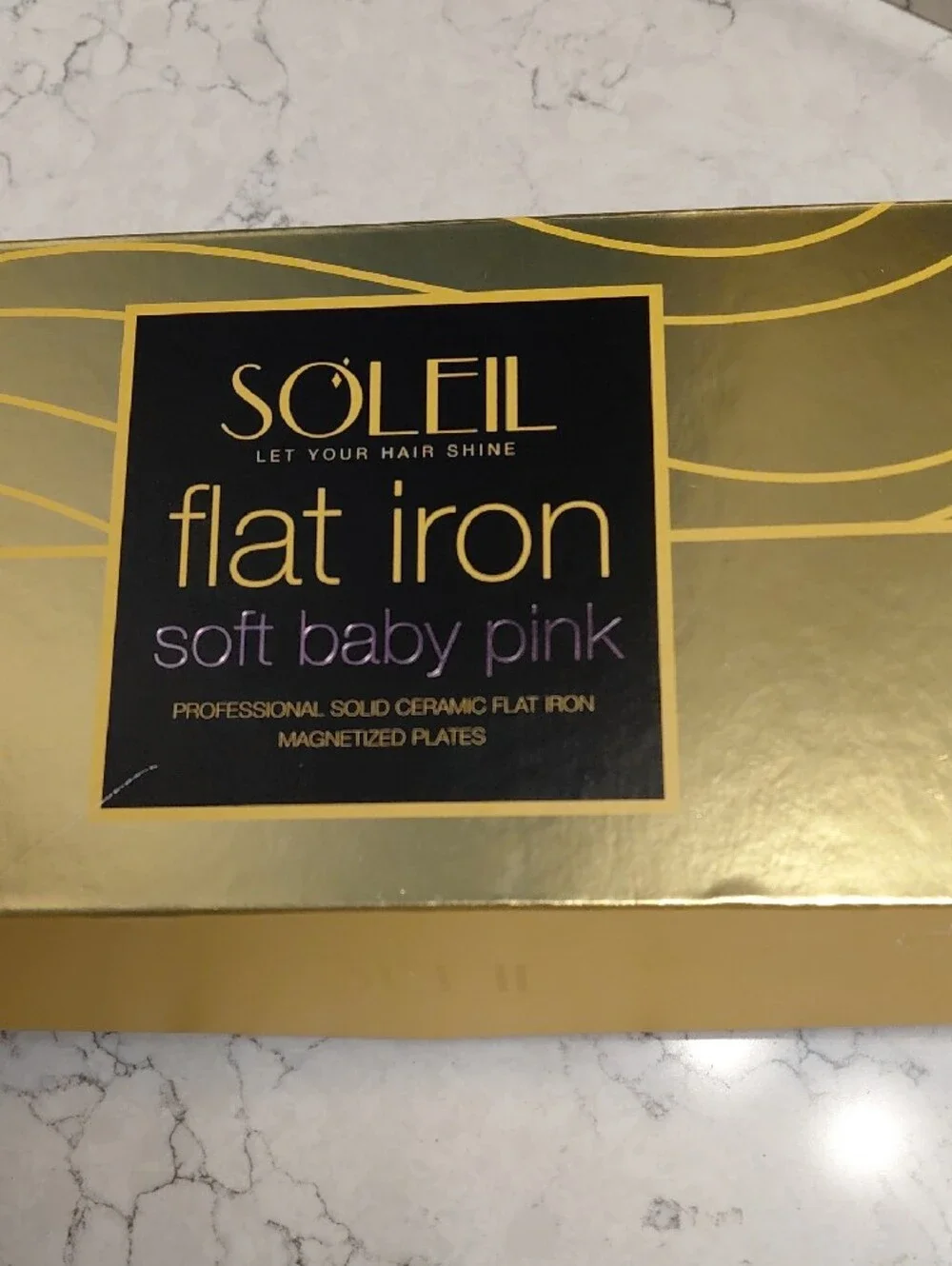 NEW SO'LEIL Pro Flat Iron Soft Baby Pink Soleil Ceramic Magnetized Plates